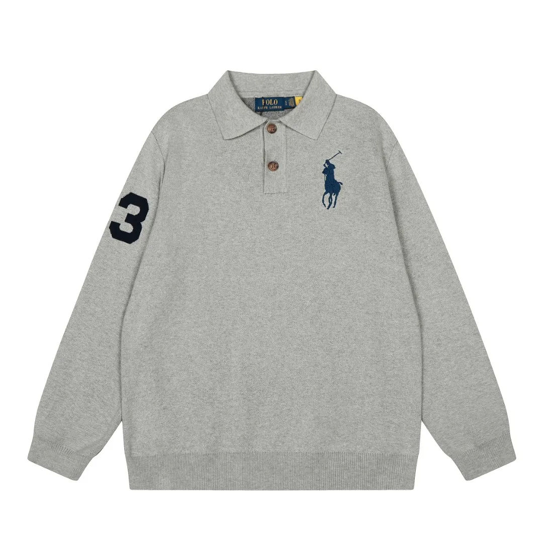 P250 Top quality" Style number: DS164# (not off the shelves all year round) [Ralph Lauren autumn and winter Malaysia embroidered logo knitted POLO lapel sweater] ✅Ralph Lauren Ralph Lauren classic basic lapel POLO same style knitted autumn and winter sweater for men and women ✅Main supplier platform live broadcast Wholesale entity Replenish when out of stock Not off the shelf ✅ZP quality 1:1 version Scan the code to enter the GF website Counter quality ✅Detailed quality is the only one in Guangzhou Imported quality cotton yarn, 750g weight, focusing on high-end, cost-effective, good quality, needless to say, ✅The version is restored to the original order, the maximum size can be worn up to 190 pounds, loose, comfortable and stress-free, ✅The upper body is simple and easy to match, a must-have for male gods. Good-looking clothes are never picky. A must-have in couples' wardrobes. Size: S-XL. Color: Milk white, gray, black and white, black and red, navy white label, navy red label